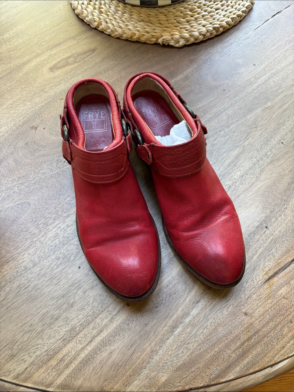Frye Red Leather Buckle-Detail Slip-On Mules